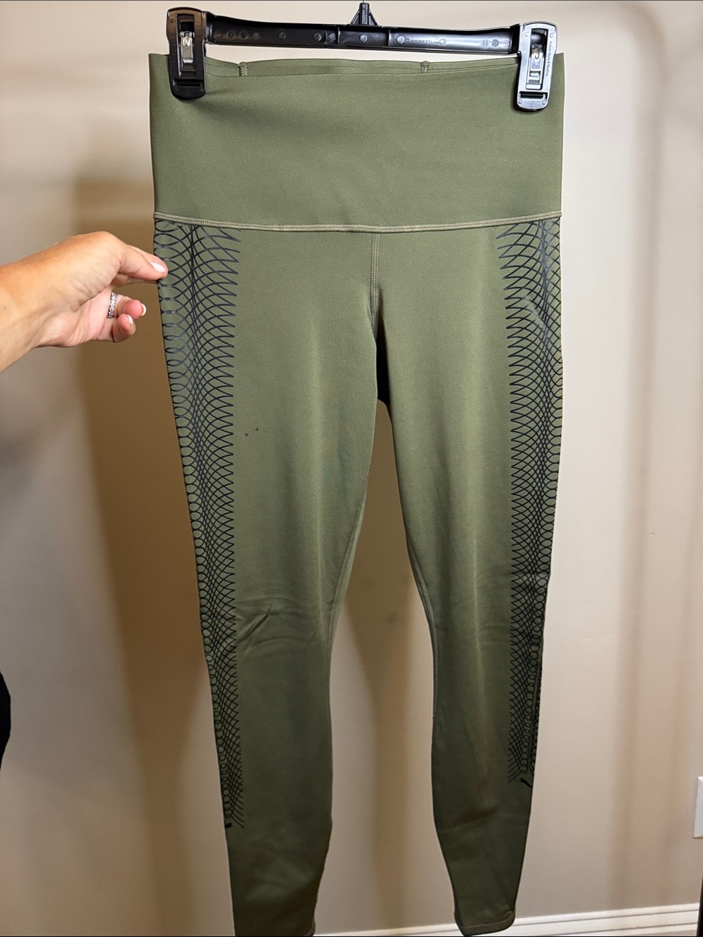 Puma Olive Green High-Waist Leggings with Black Side Pattern